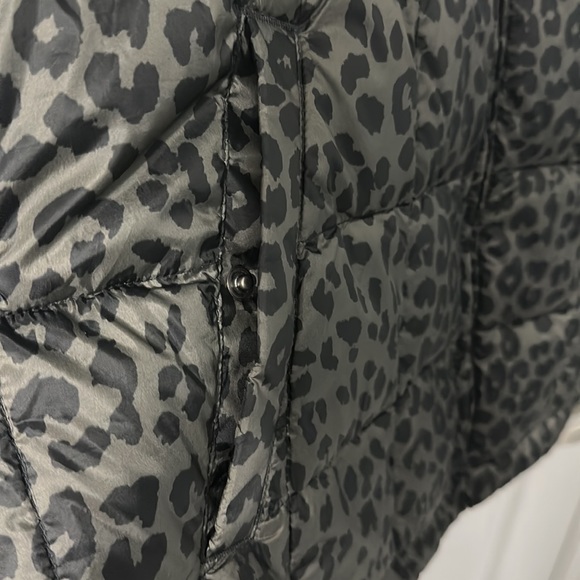 Gap Vest - Picture 4 of 4